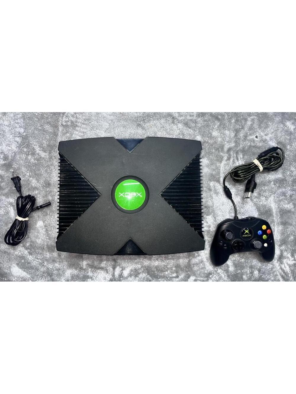 Microsoft Original Xbox Console w/ Controller & Cords WORKS